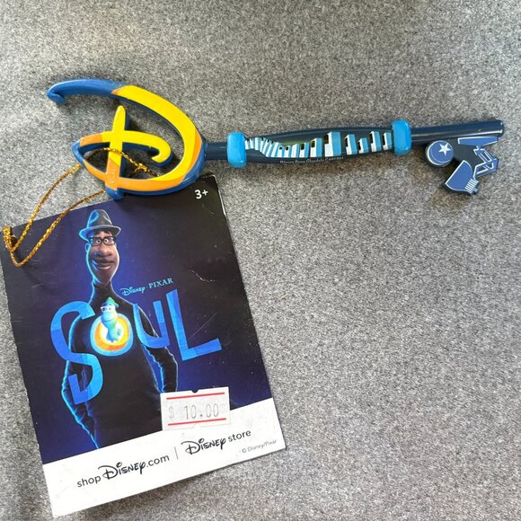 Brand new with tag- Disney, Collectable Key- Pixar Soul Collection 2020 - Picture 1 of 5
